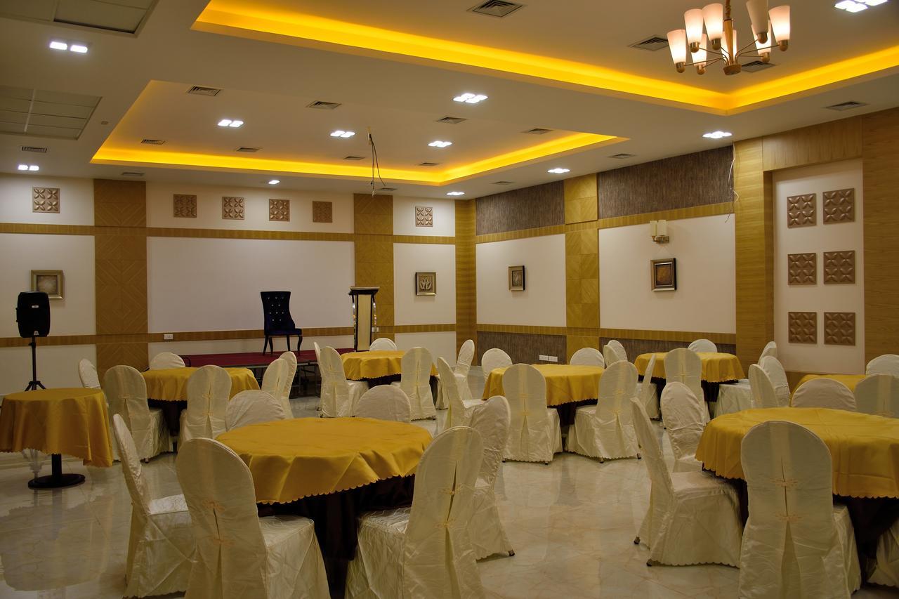 Hotel Laya Inn Ariyalur Екстериор снимка