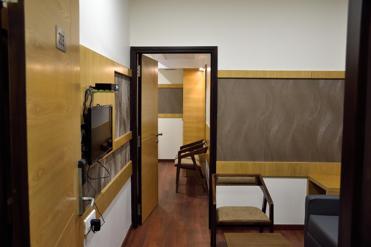 Hotel Laya Inn Ariyalur Екстериор снимка
