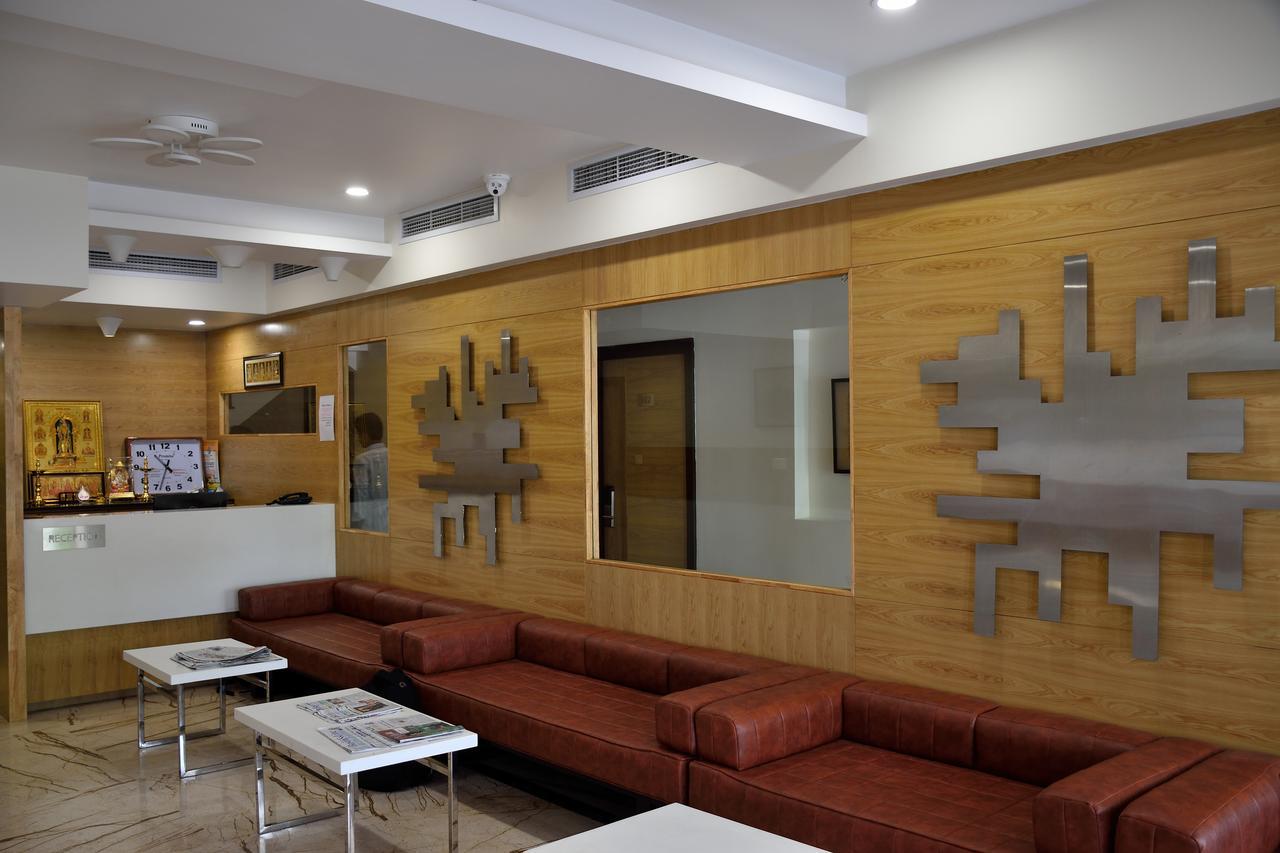 Hotel Laya Inn Ariyalur Екстериор снимка