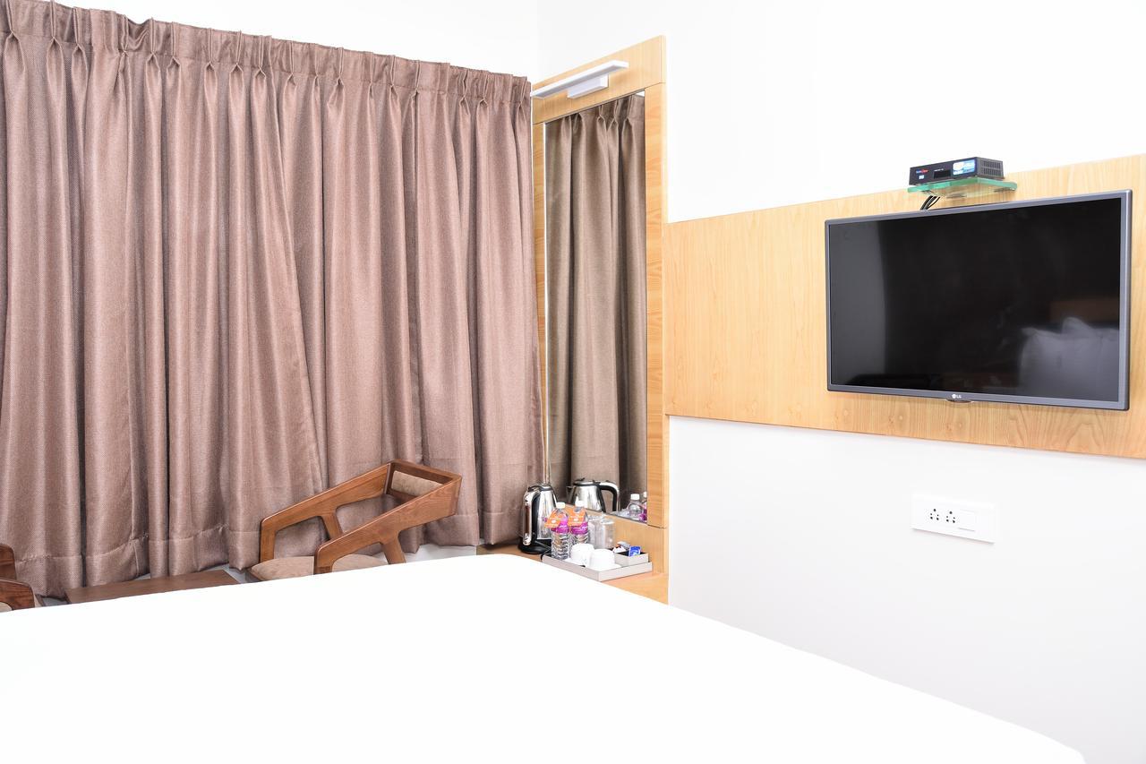 Hotel Laya Inn Ariyalur Екстериор снимка