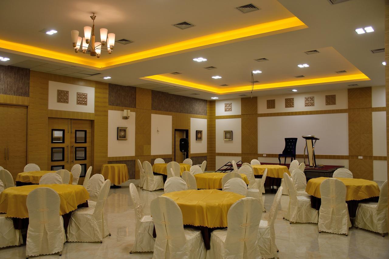 Hotel Laya Inn Ariyalur Екстериор снимка